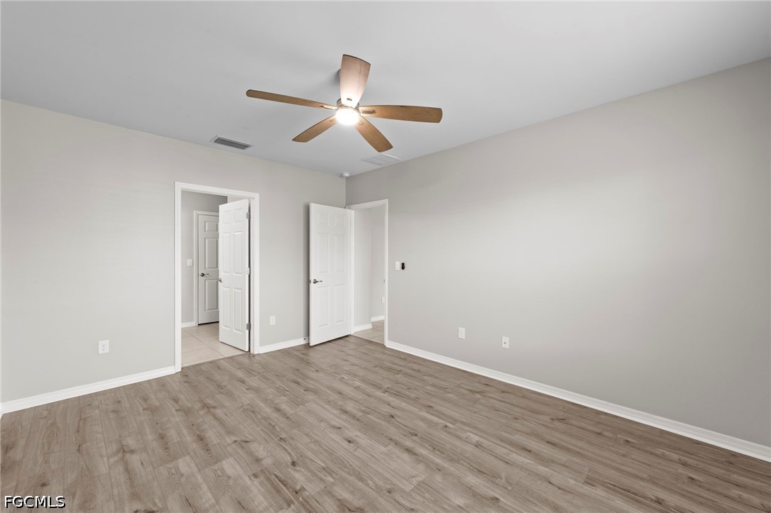 4 Bed SingleFamilyResidence for Sale in Cape Coral, photo 16