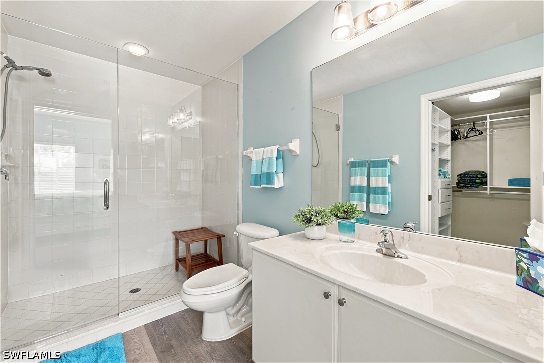 3 Bed Waterfront Home for Sale in Naples, photo 16