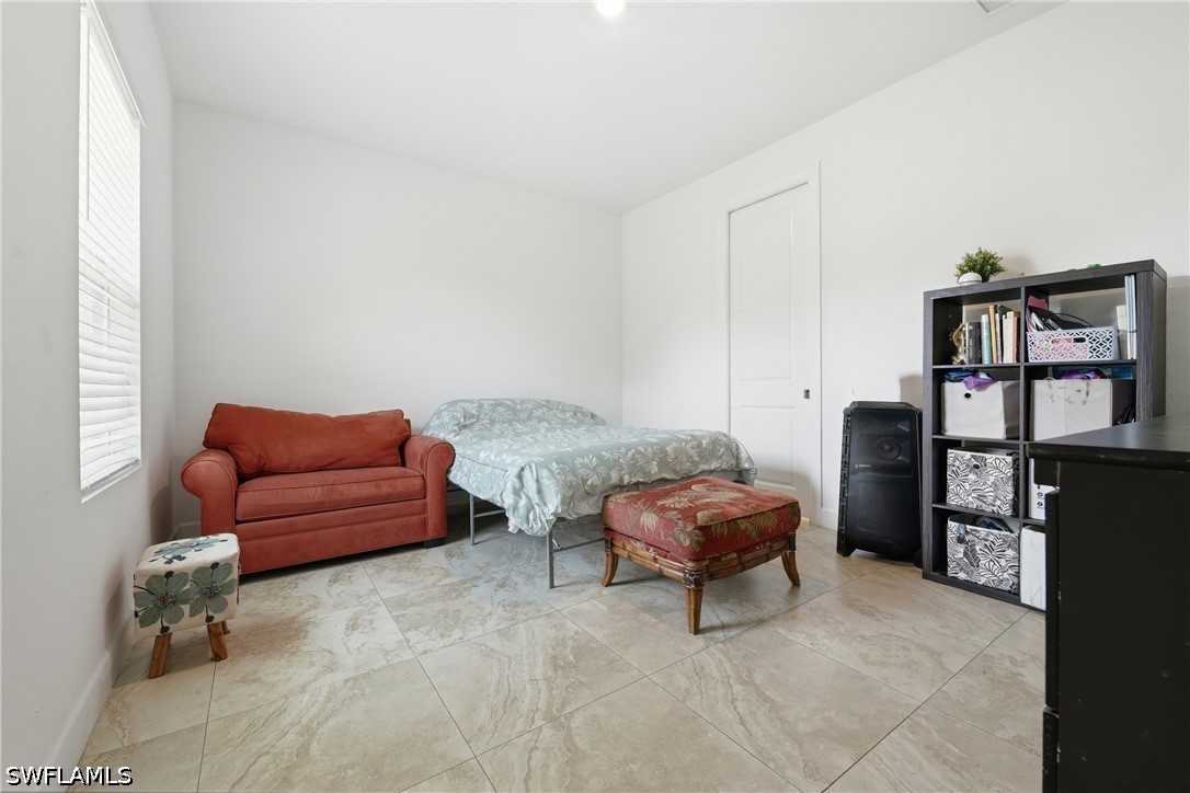 3 Bed SingleFamilyResidence for Sale in Naples, photo 16