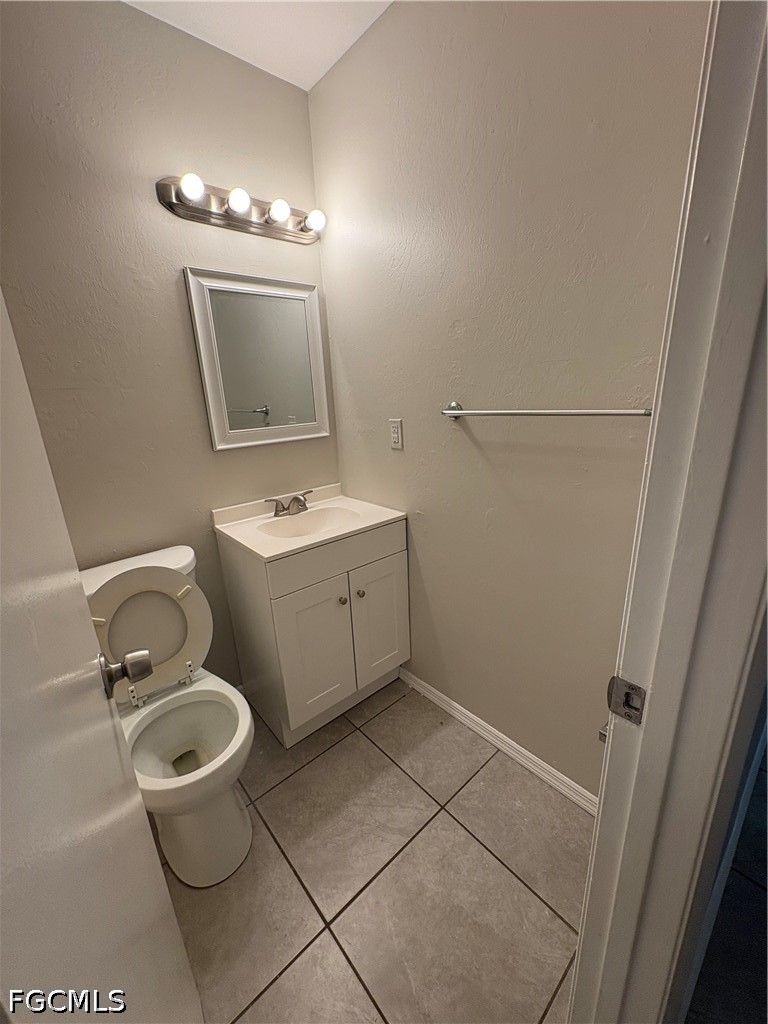 3 Bed Pool Home for Sale in Cape Coral, photo 16