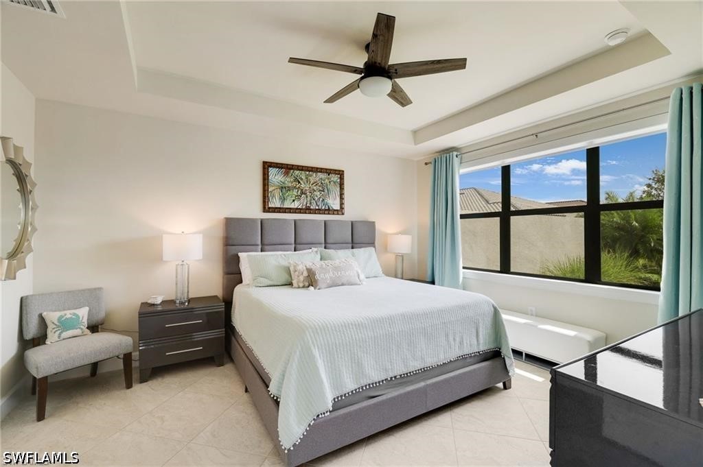 2 Bed Waterfront Home for Sale in Fort Myers, photo 16