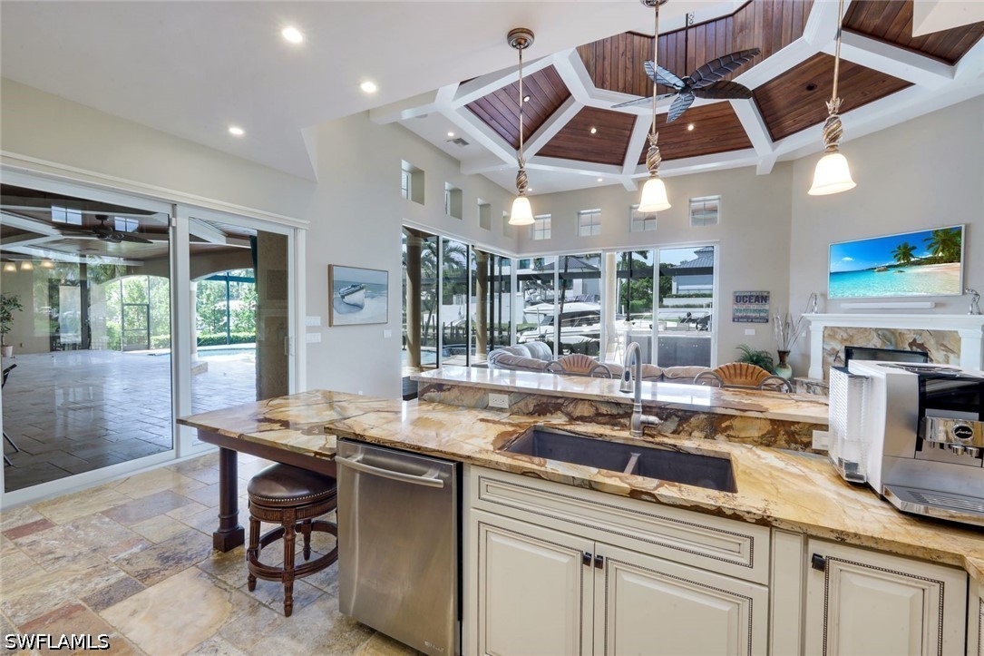 4 Bed Pool Home for Sale in Marco Island, photo 16