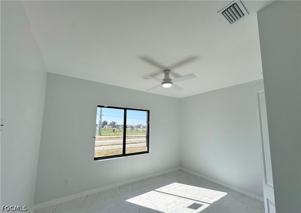 4 Bed SingleFamilyResidence for Sale in Cape Coral, photo 16