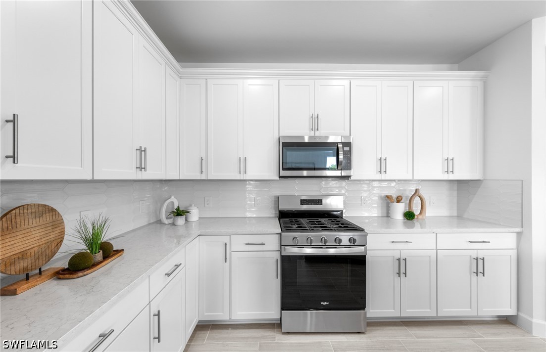 3 Bed SingleFamilyResidence for Sale in Alva, photo 16