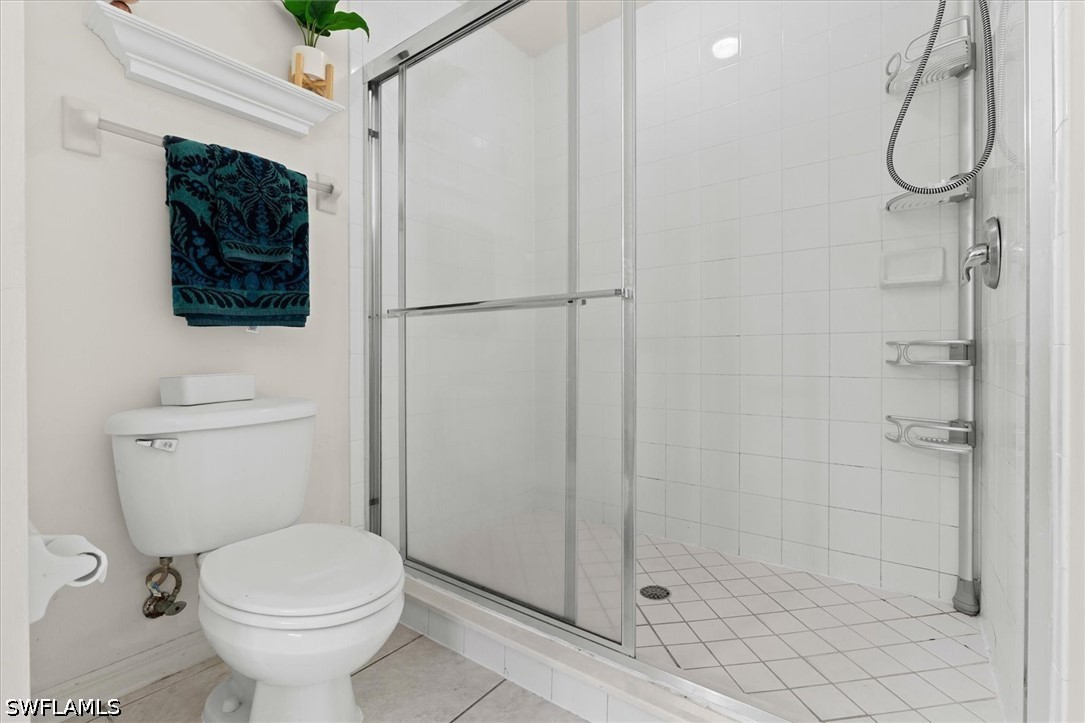 3 Bed Pool Home for Sale in Botanical Place, photo 16