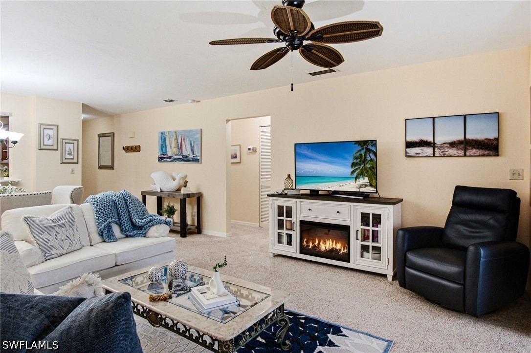 2 Bed Pool Home for Sale in Foxwood, photo 16
