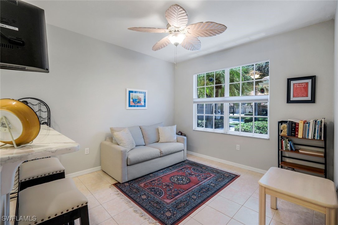 2 Bed Condominium for Sale in Sabal Palm, photo 17
