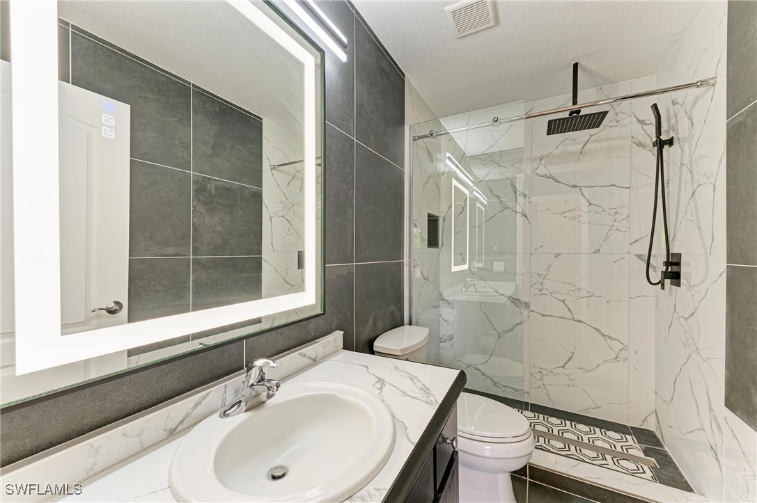 3 Bed SingleFamilyResidence for Sale in North Port, photo 17