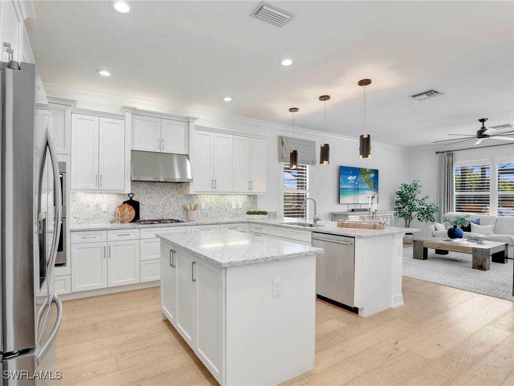 6 Bed Pool Home for Sale in Stonecreek, photo 17