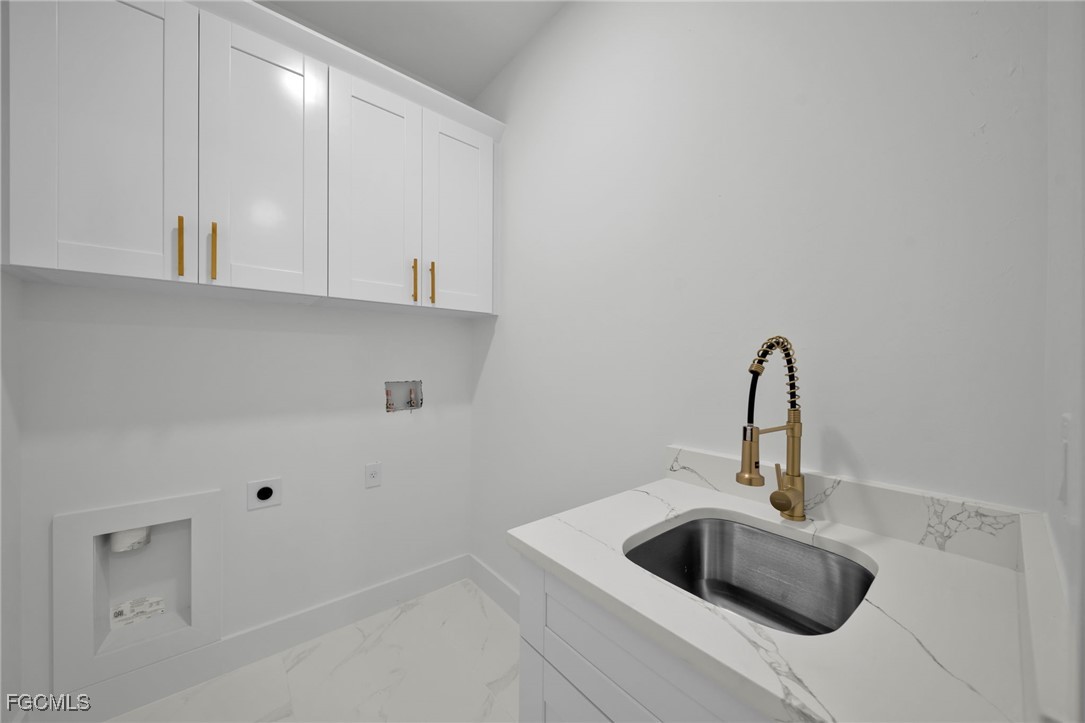 4 Bed SingleFamilyResidence for Sale in Lehigh Acres, photo 17