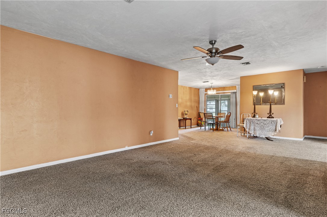 2 Bed Attached for Sale in Lehigh Acres, photo 17