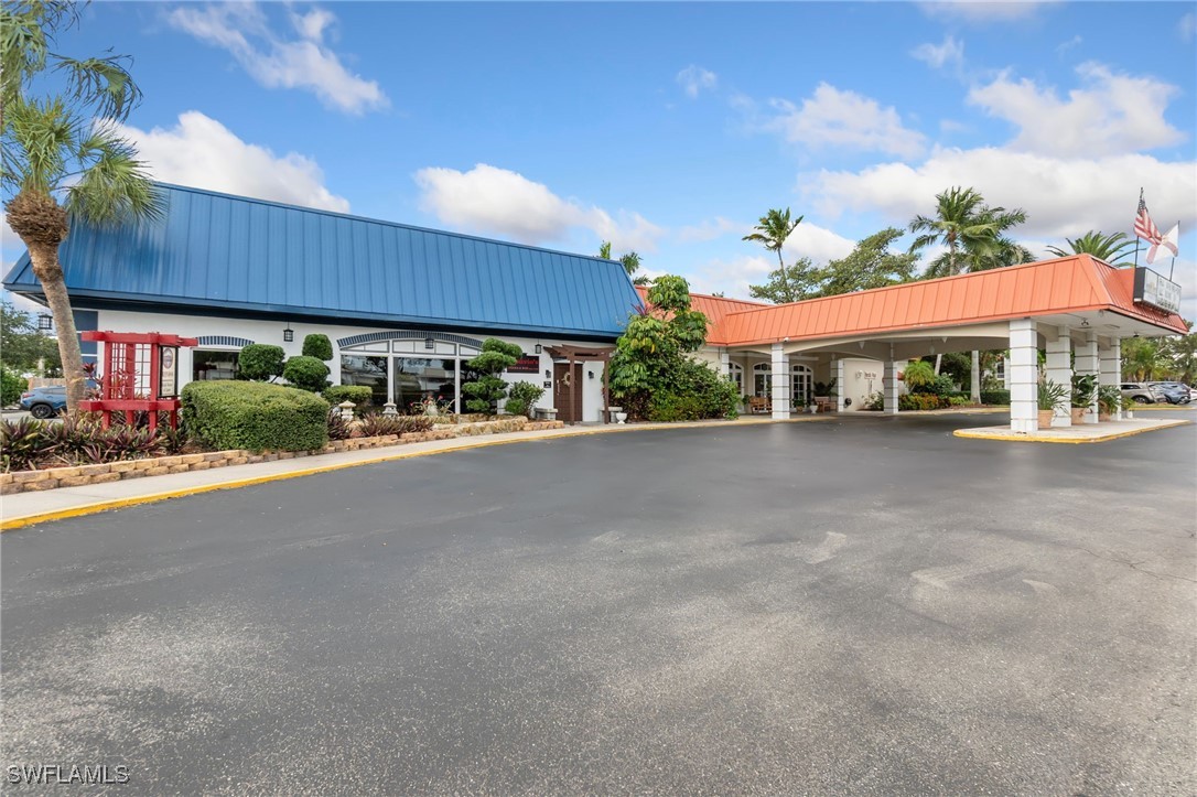 Condominium for Sale in Naples, photo 17