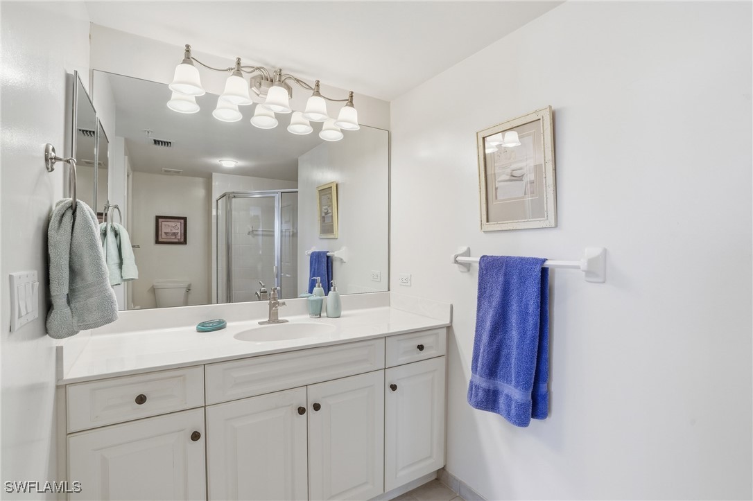 2 Bed Waterfront Home for Sale in Cape Coral, photo 17
