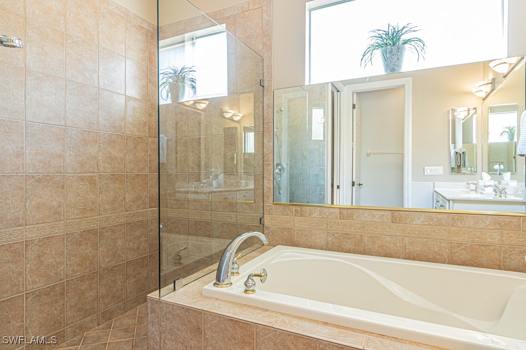3 Bed Pool Home for Sale in Masters Reserve, photo 17