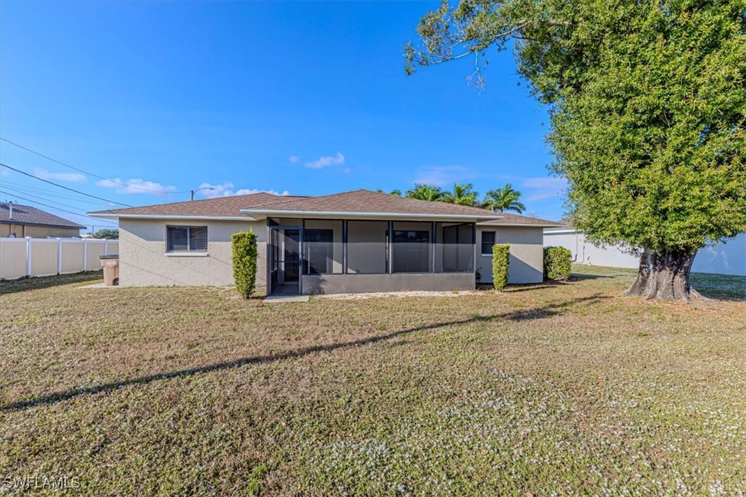 3 Bed SingleFamilyResidence for Sale in Cape Coral, photo 17