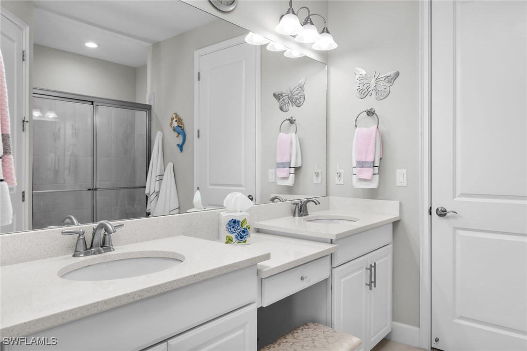 2 Bed Attached for Sale in Naples, photo 17