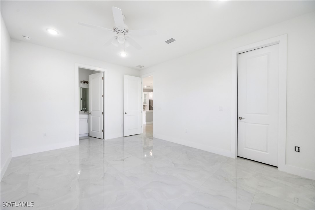 3 Bed SingleFamilyResidence for Sale in Lehigh Acres, photo 17