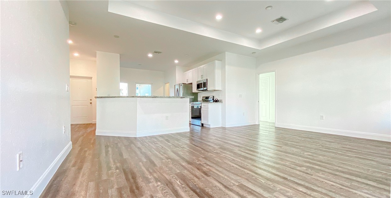 3 Bed SingleFamilyResidence for Sale in Cape Coral, photo 17