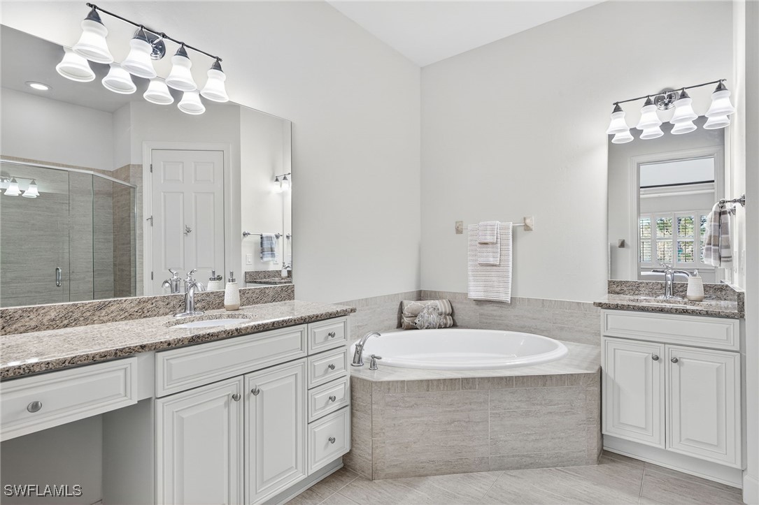 3 Bed Condominium for Sale in Somerset, photo 17