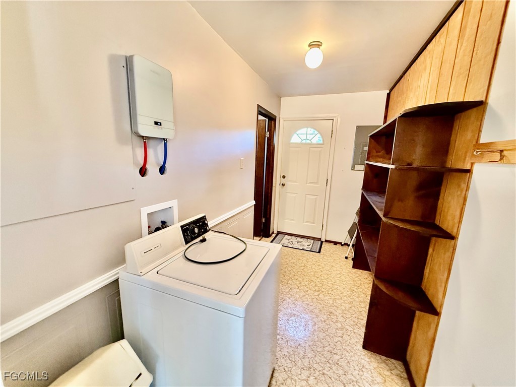 1 Bed SingleFamilyResidence for Sale in Lehigh Acres, photo 17