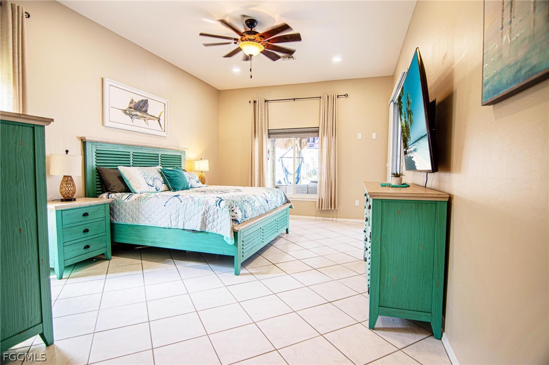 3 Bed Pool Home for Sale in Cape Coral, photo 17