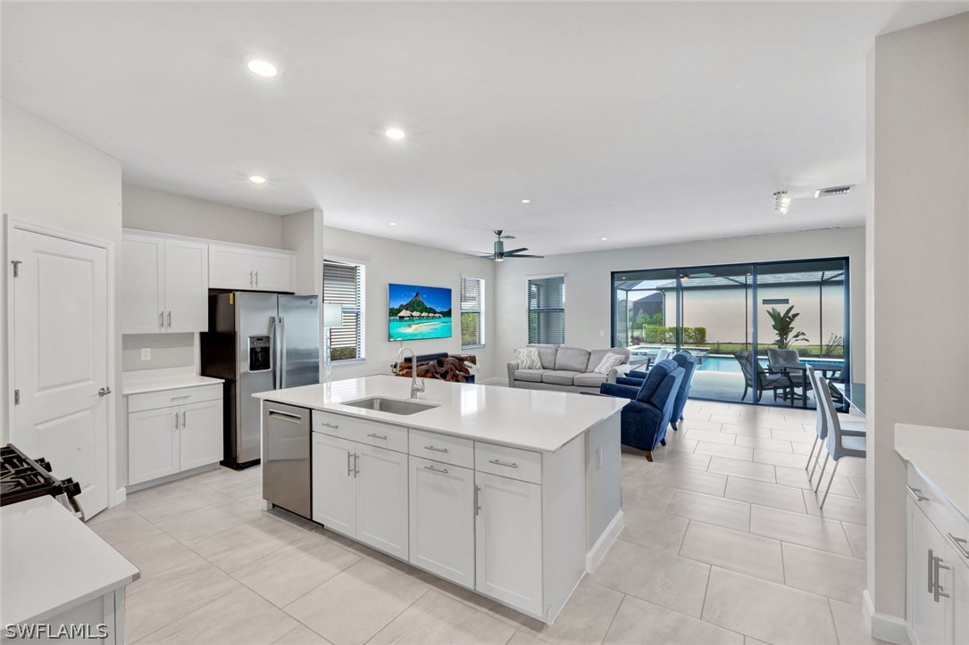 3 Bed Pool Home for Sale in Verdana Village, photo 17