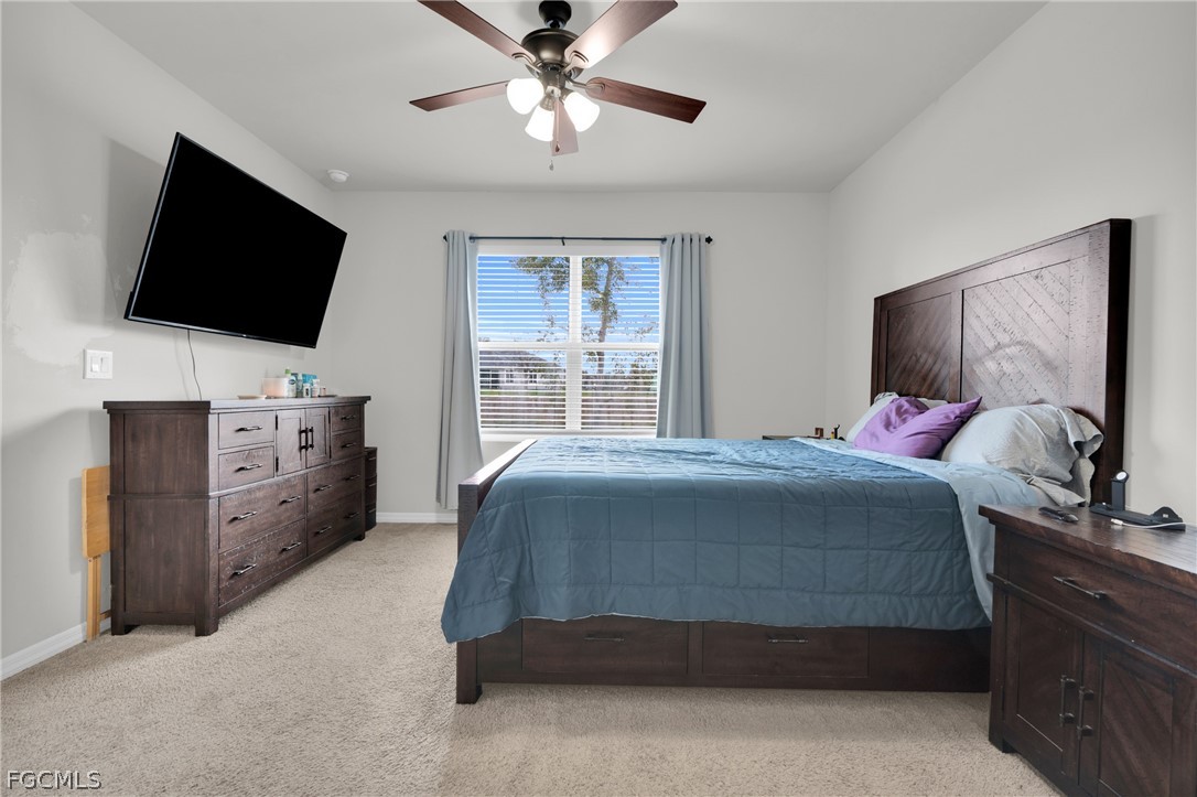 2 Bed Waterfront Home for Sale in Marblebrook, photo 17