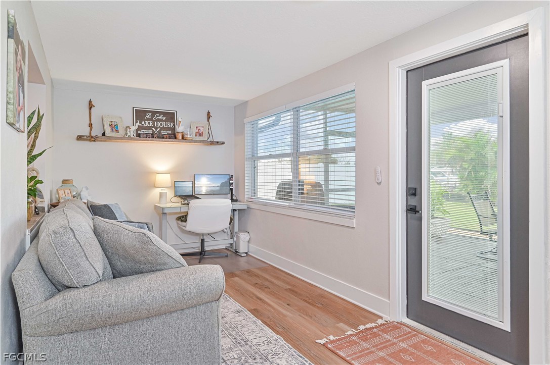 3 Bed Waterfront Home for Sale in Cape Coral, photo 17