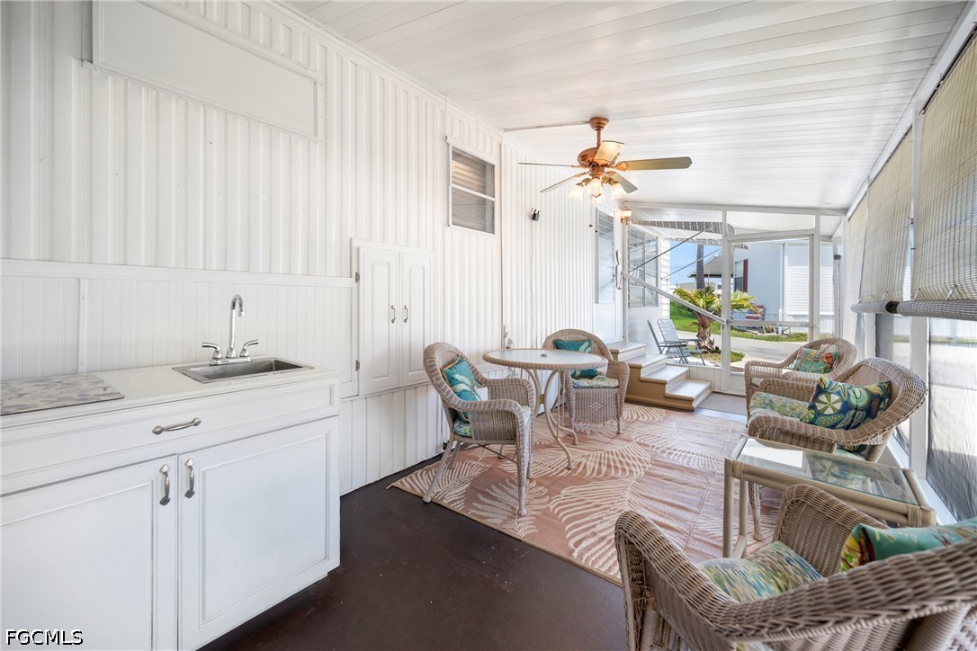 1 Bed ManufacturedHome for Sale in Estero, photo 17