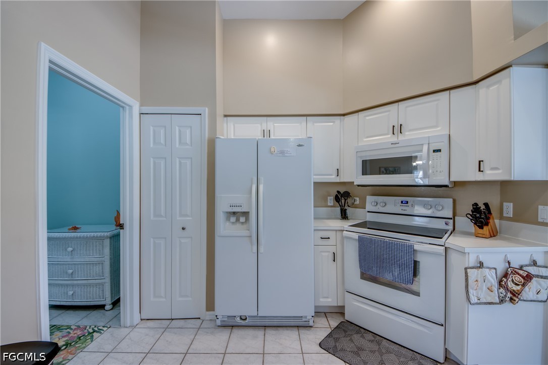 3 Bed Pool Home for Sale in Cape Coral, photo 17