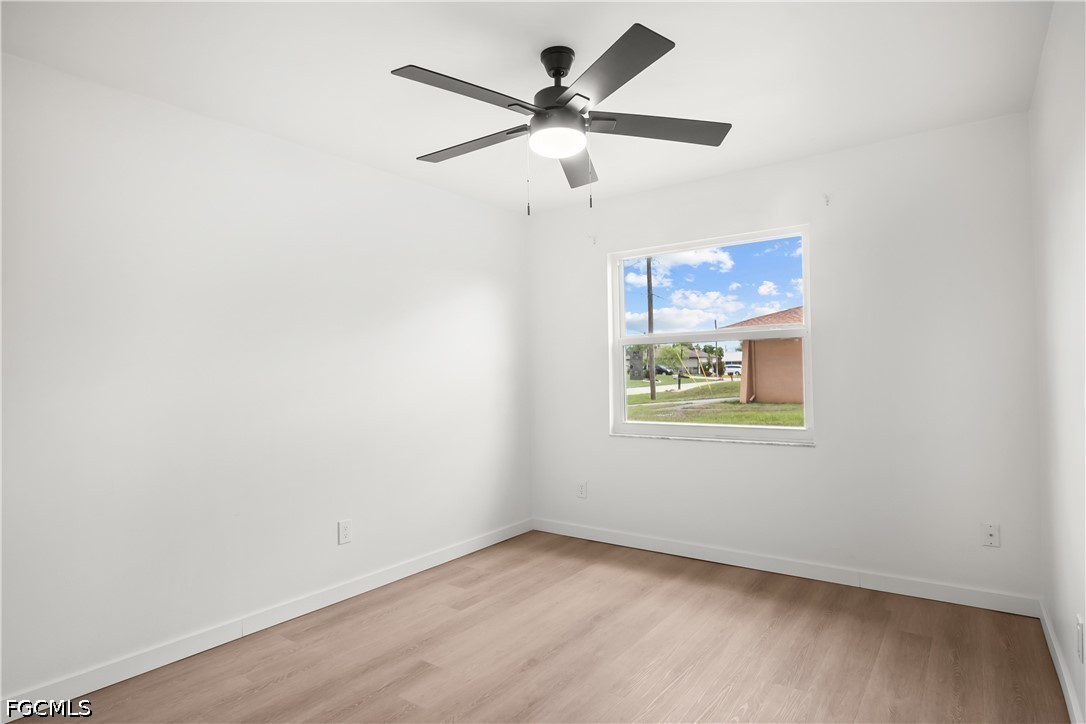 3 Bed Pool Home for Sale in Cape Coral, photo 17
