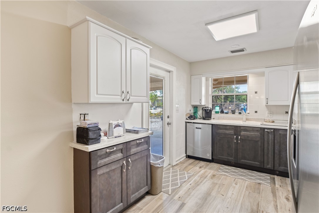 2 Bed Pool Home for Sale in Matlacha Isles, photo 17