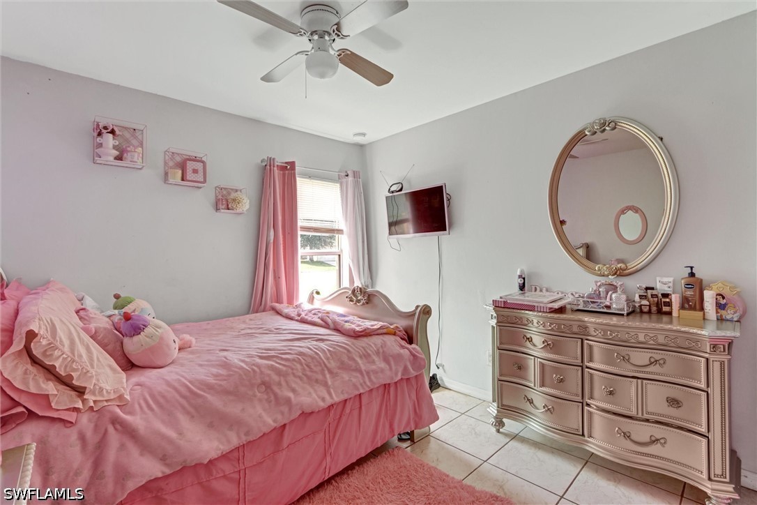 4 Bed SingleFamilyResidence for Sale in Town Lakes, photo 17