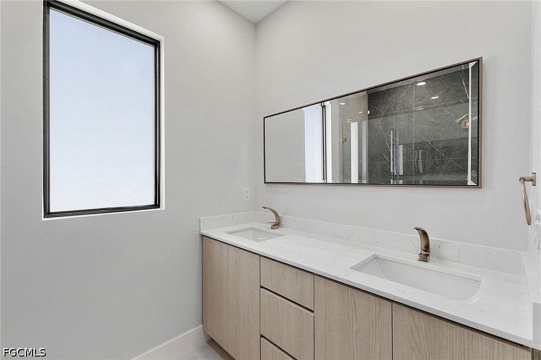 3 Bed SingleFamilyResidence for Sale in Lehigh Acres, photo 17