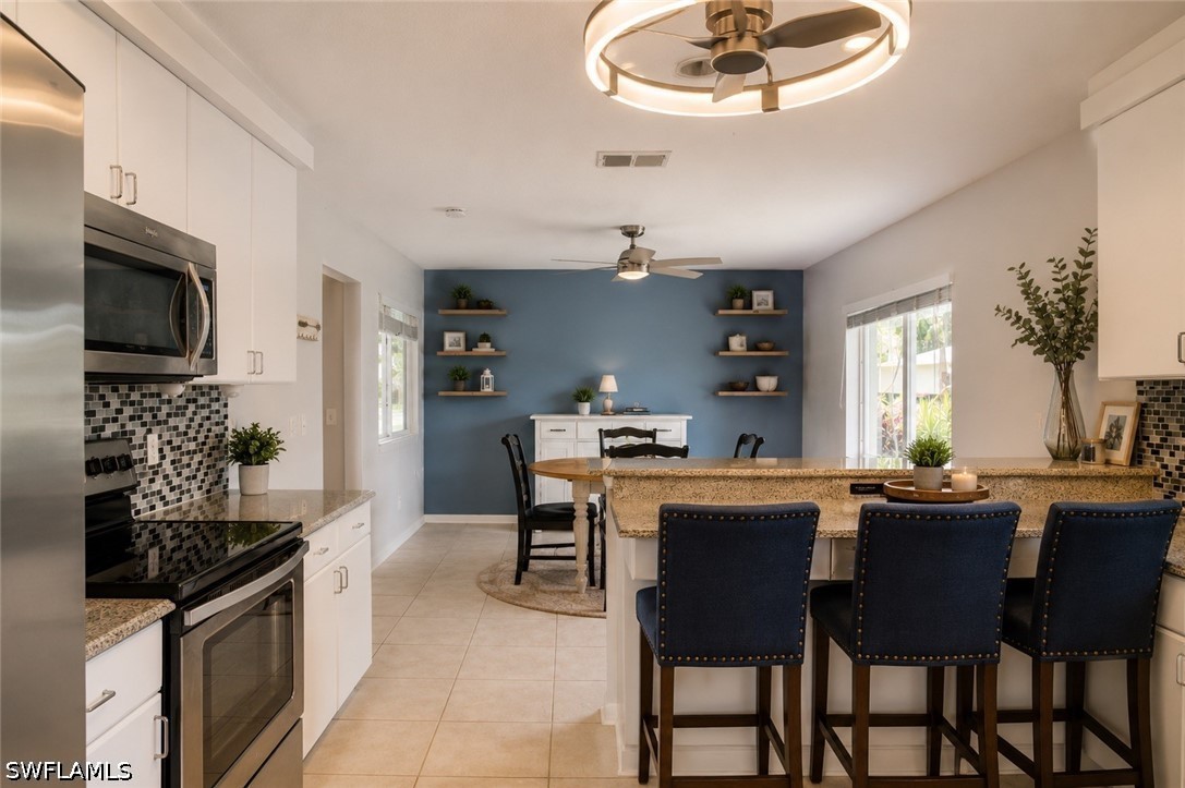 3 Bed SingleFamilyResidence for Sale in Naples, photo 17