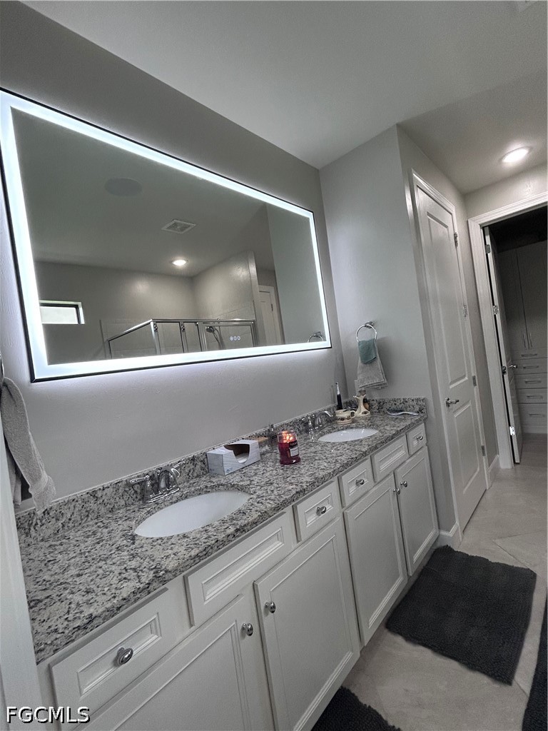 3 Bed Waterfront Home for Sale in Avalon Park, photo 17