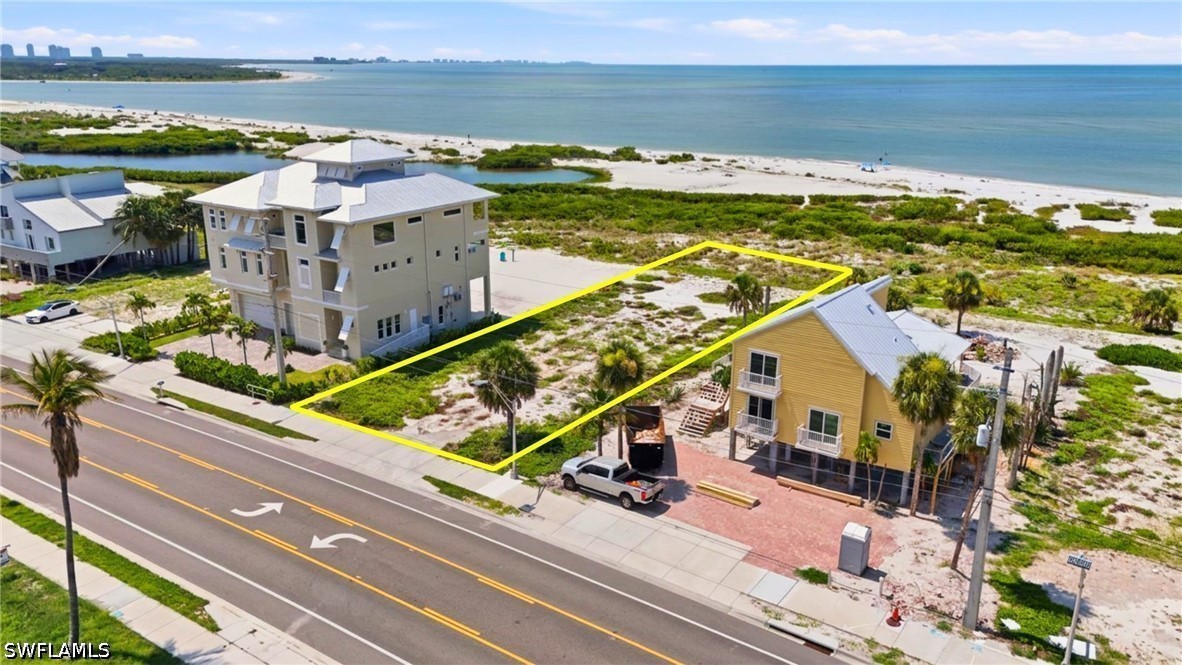 Waterfront Home for Sale in Grand Ole Man, photo 17