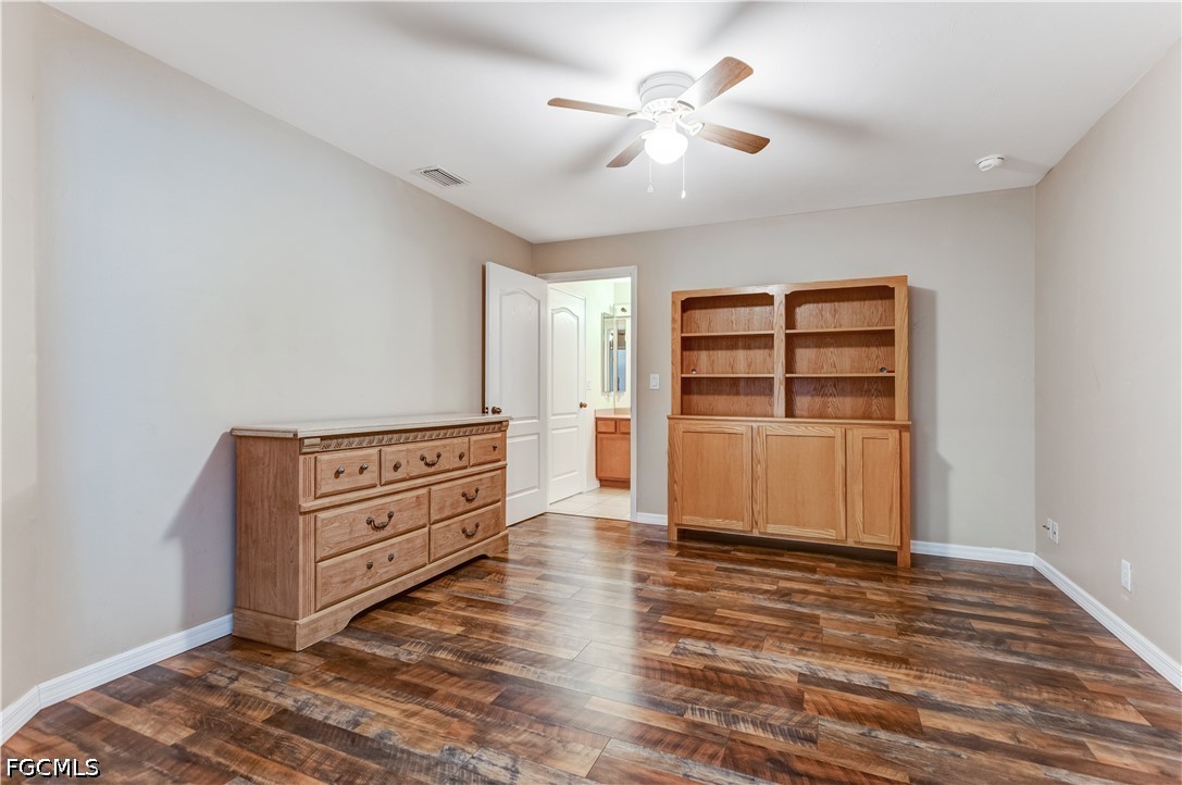 3 Bed SingleFamilyResidence for Sale in Cape Coral, photo 17