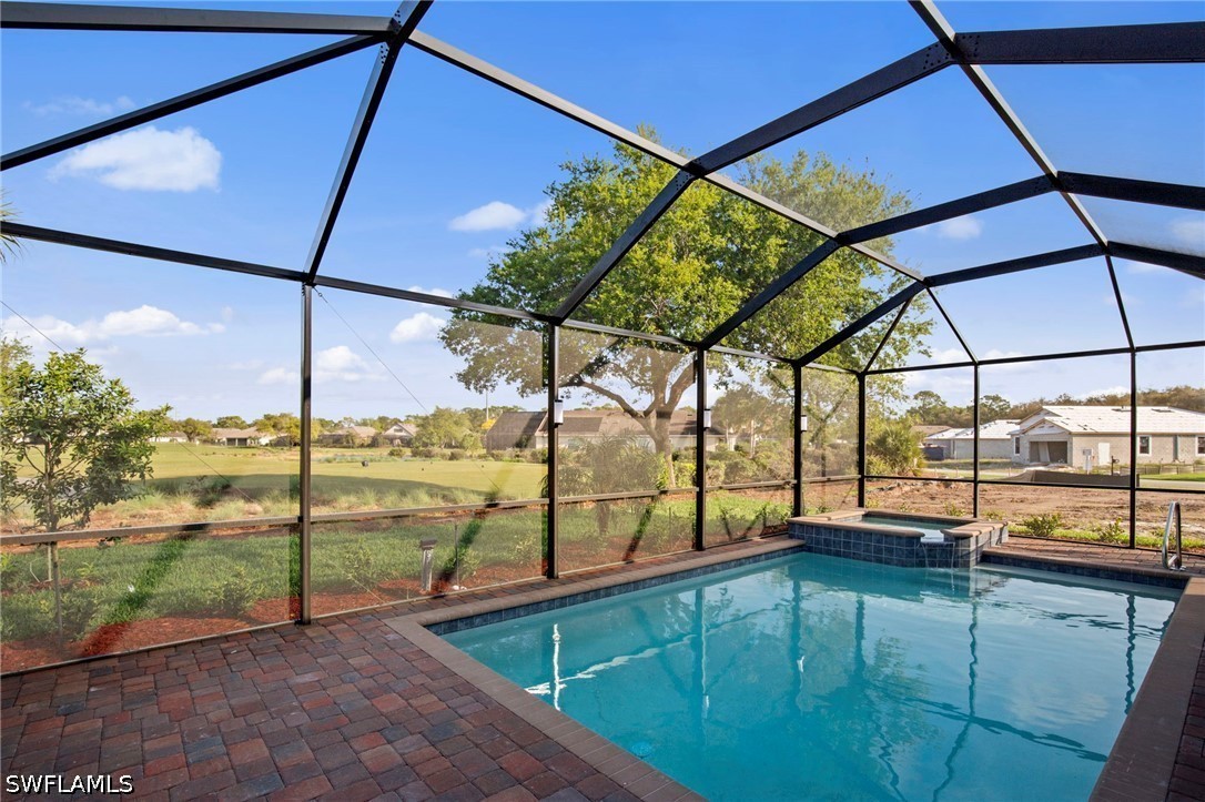 3 Bed Pool Home for Sale in Country Club, photo 17