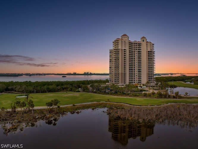 3 Bed Condominium for Sale in Horizons, photo 17