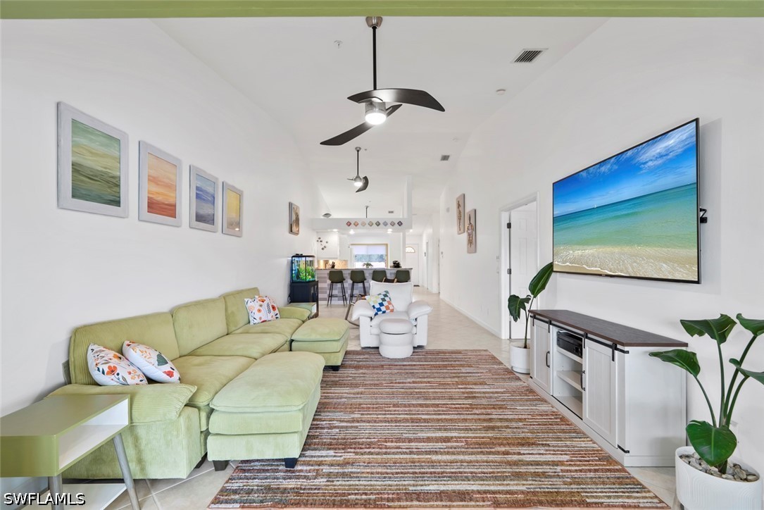 2 Bed Condominium for Sale in Naples, photo 17