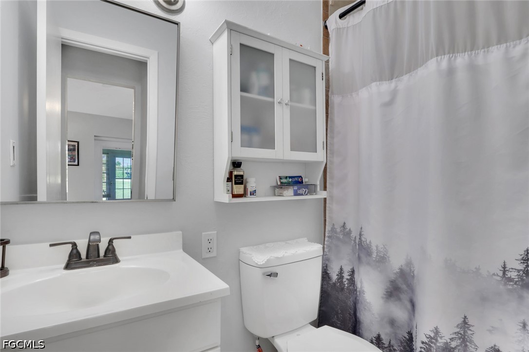 2 Bed Attached for Sale in Fort Myers, photo 17