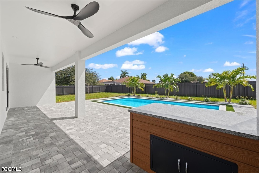 3 Bed Pool Home for Sale in Cape Coral, photo 17