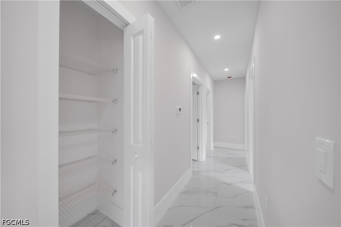 3 Bed SingleFamilyResidence for Sale in Lehigh Acres, photo 17
