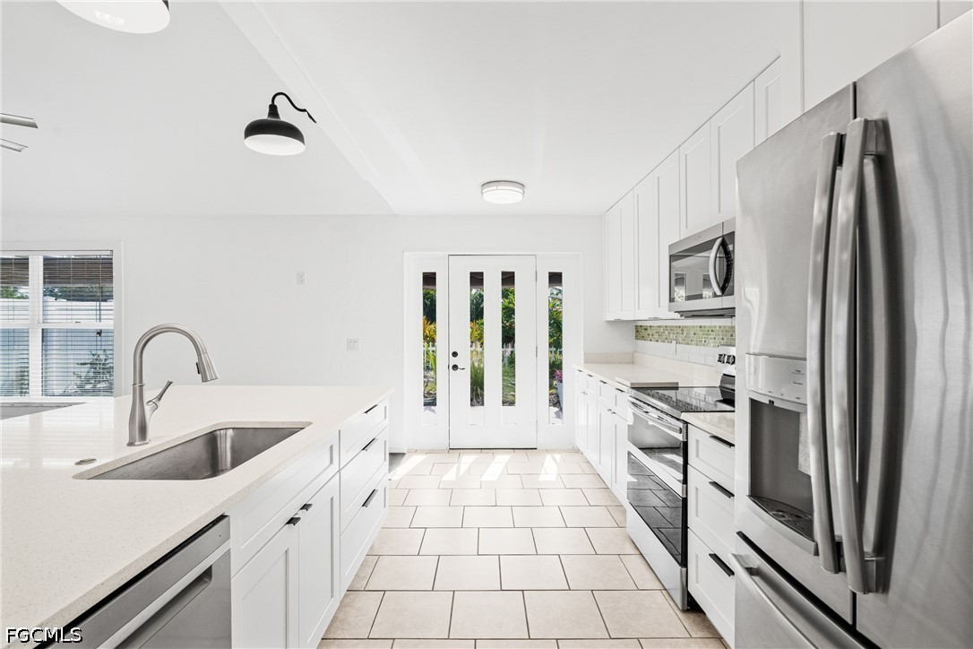 3 Bed SingleFamilyResidence for Sale in The Meadow, photo 17