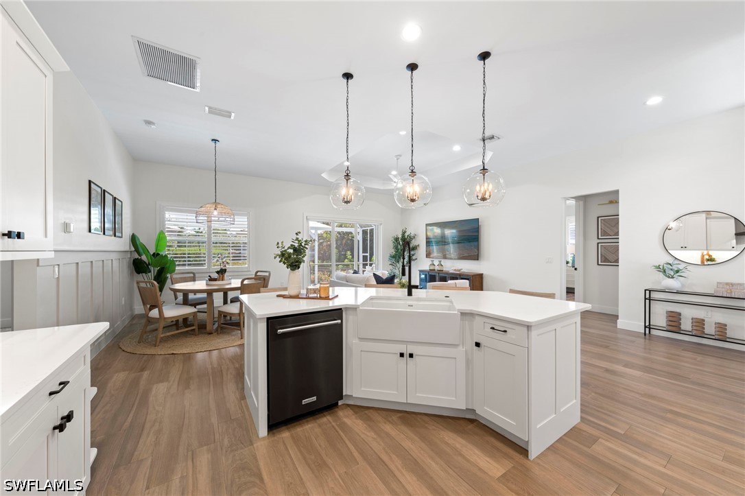 3 Bed Pool Home for Sale in Parkridge, photo 17