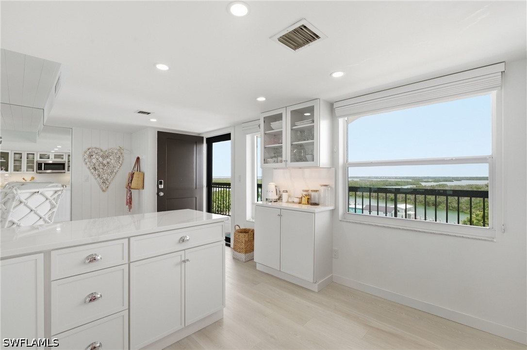 2 Bed Waterfront Home for Sale in Ambassador Condo, photo 17