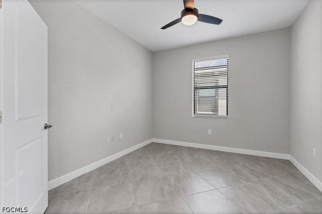 3 Bed SingleFamilyResidence for Sale in Timber Creek, photo 17