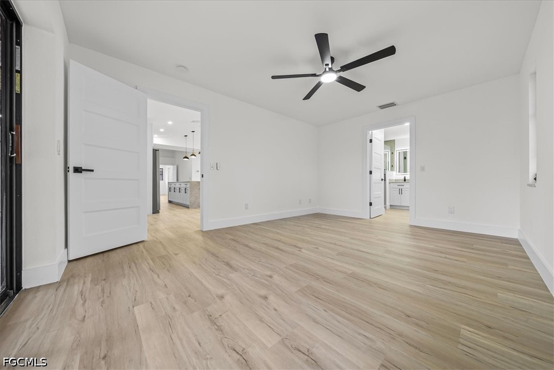 3 Bed SingleFamilyResidence for Sale in Cape Coral, photo 17
