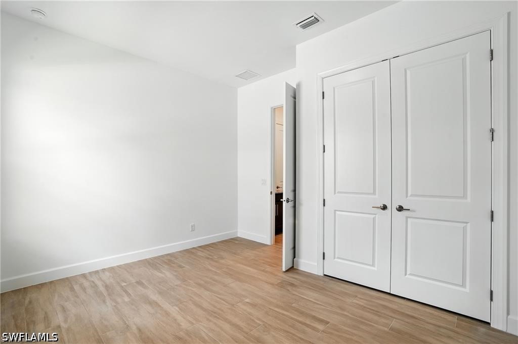 4 Bed SingleFamilyResidence for Sale in Fort Myers, photo 17